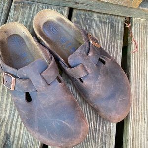 Birkenstock Clogs!